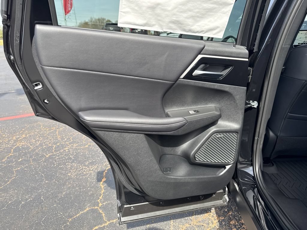 New 2026 Mitsubishi Outlander LE FWD image 35