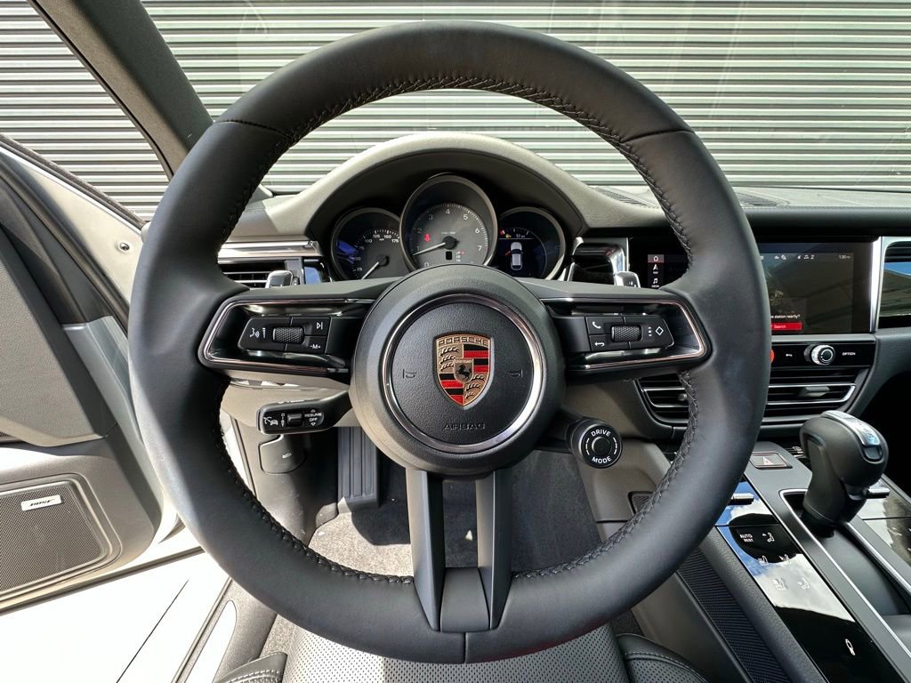 Used 2026 Porsche Macan S image 15