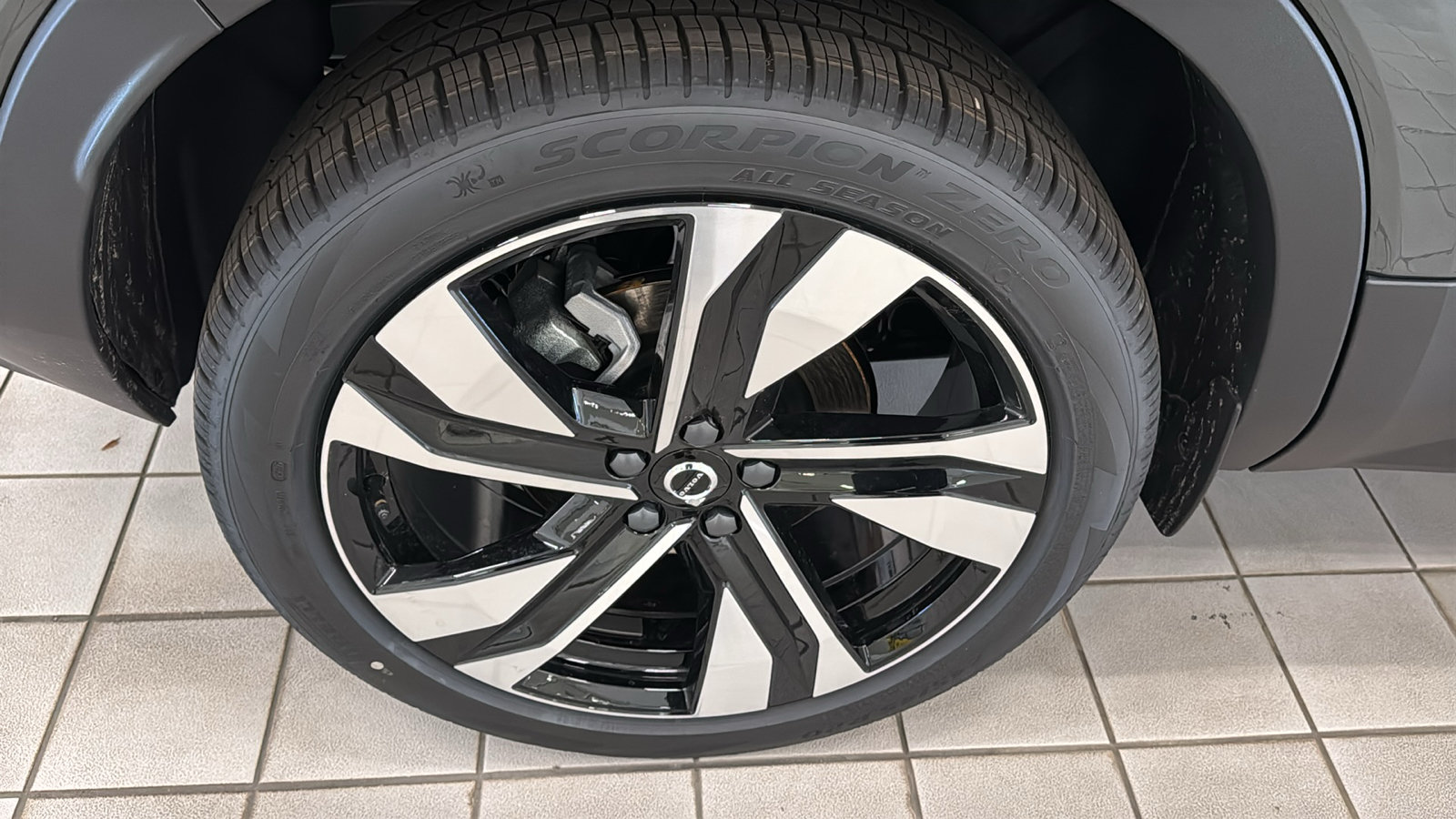 New 2026 Volvo XC40 B5 Ultra w/ Climate Package AWD/4WD image 31
