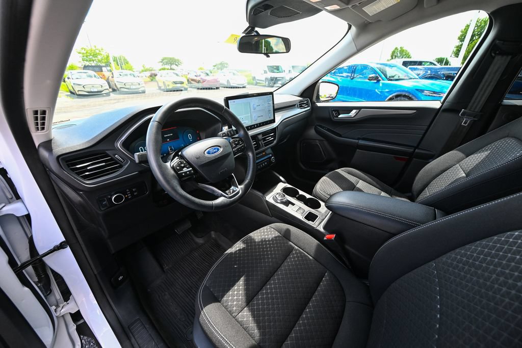 Certified 2023 Ford Escape Active w/ Tech Pack #2 AWD/4WD image 18