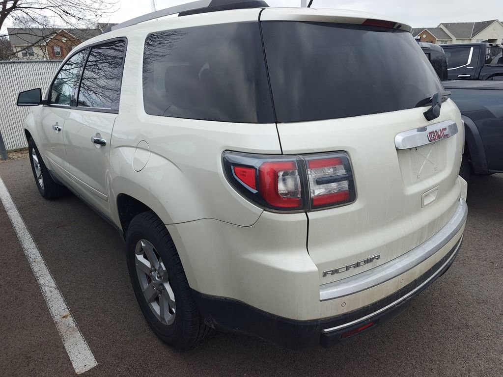 Used 2015 GMC Acadia SLE image 4