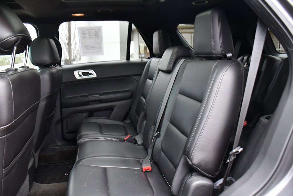 Used 2013 Ford Explorer XLT image 22