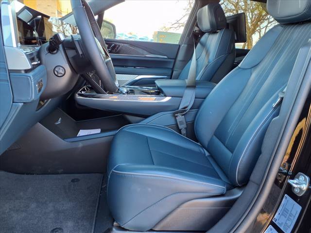 New 2025 Cadillac Escalade IQ Sport 2 image 4