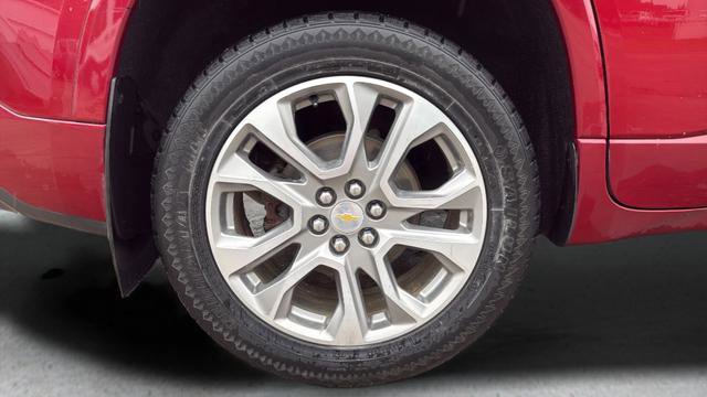 Used 2021 Chevrolet Traverse Premier AWD/4WD image 26