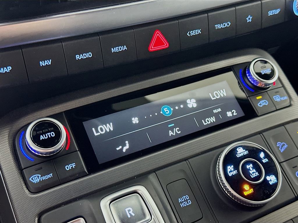 Used 2024 Hyundai Palisade Calligraphy image 28