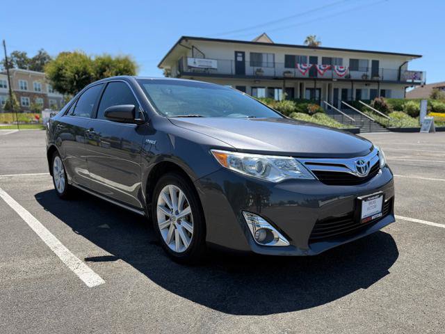Used 2014 Toyota Camry XLE w/ Moonroof Package FWD image 10
