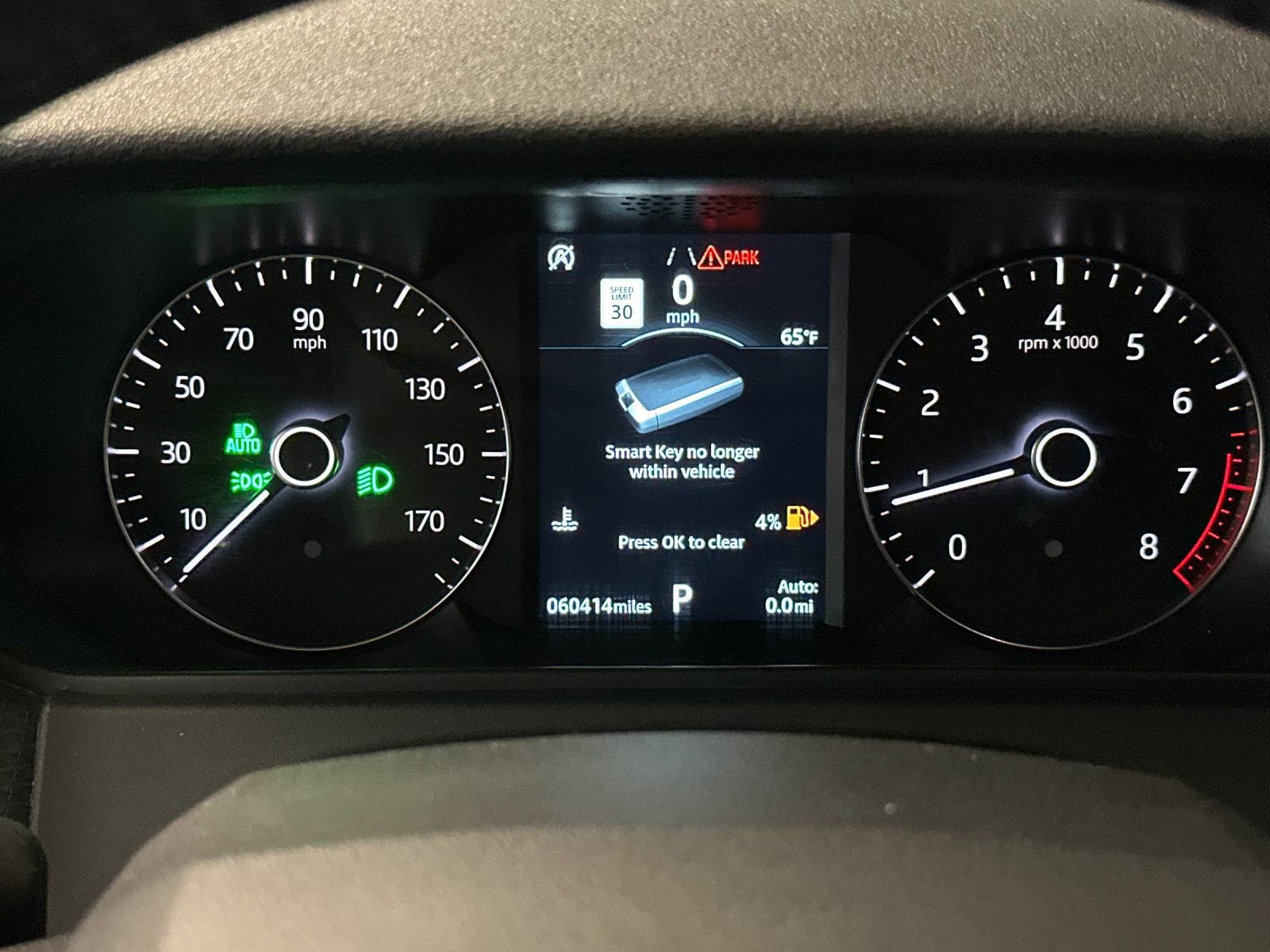 Used 2020 Land Rover Range Rover Velar S image 32