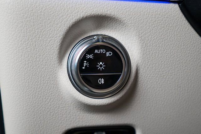 New 2026 Mercedes-Benz CLE 300 4MATIC Cabriolet image 19