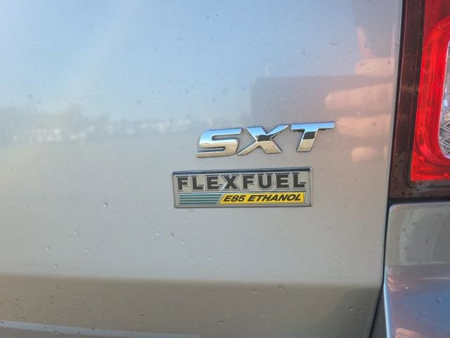 Used 2016 Dodge Grand Caravan SXT FWD image 10