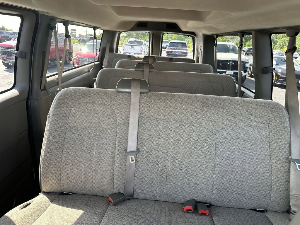 Used 2023 Chevrolet Express 3500 LT w/ LT Preferred Equipment Group RWD image 24