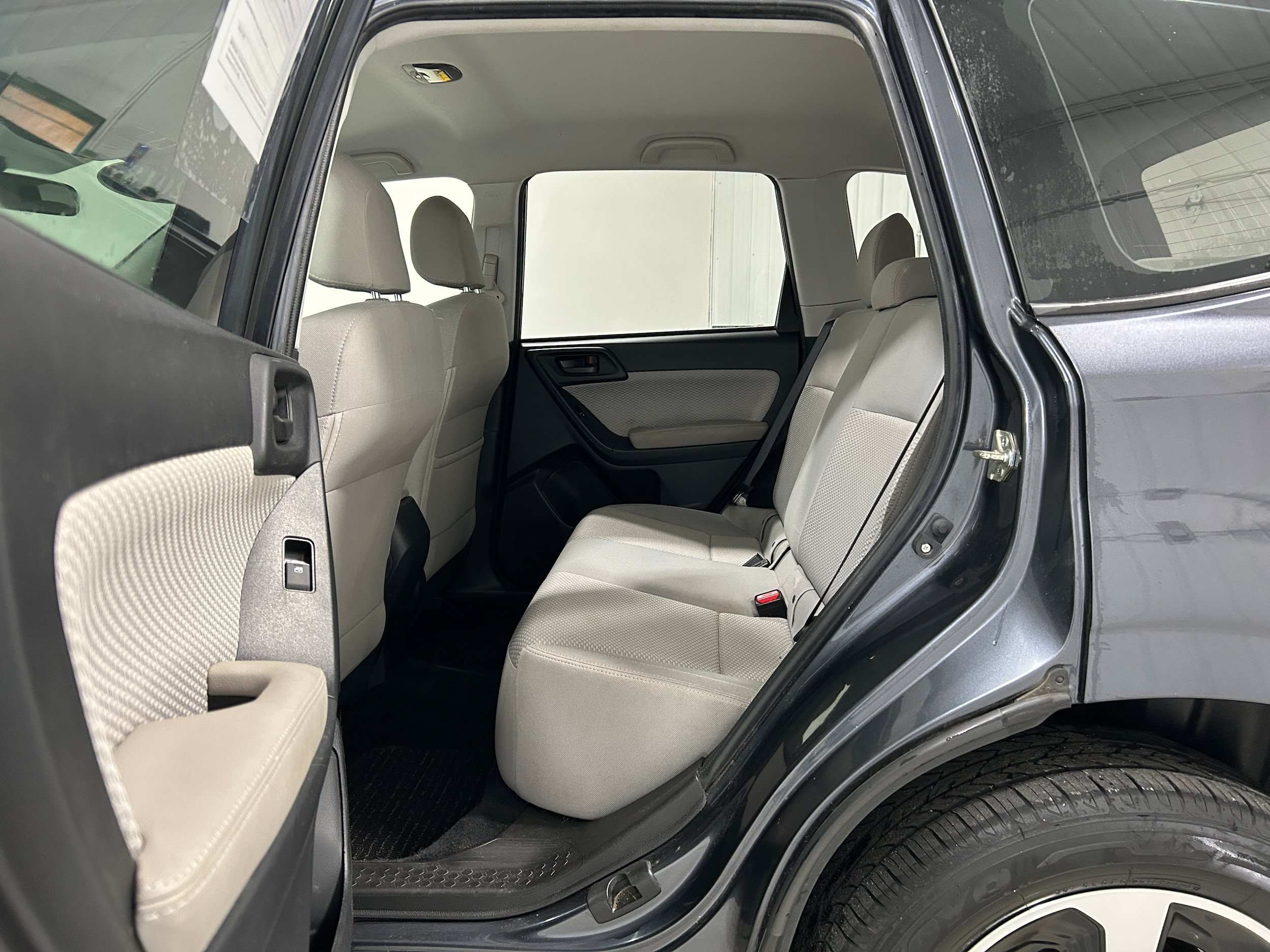 Used 2018 Subaru Forester 2.5i w/ Alloy Wheel Package AWD/4WD image 24