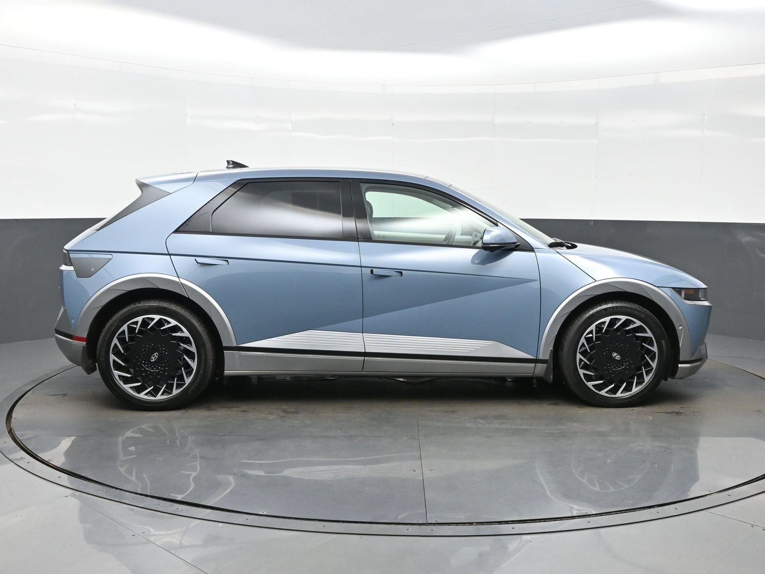 Certified 2024 Hyundai Ioniq 5 Limited AWD/4WD image 7