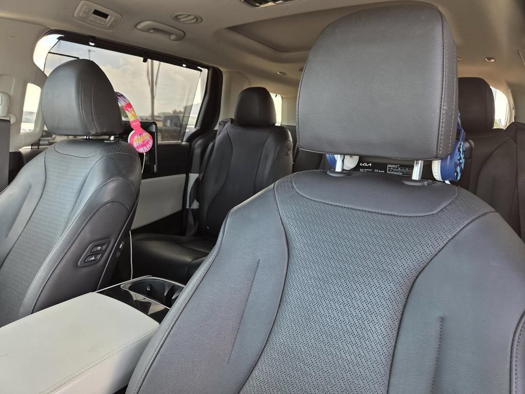 Used 2024 Kia Carnival SX Prestige FWD image 24