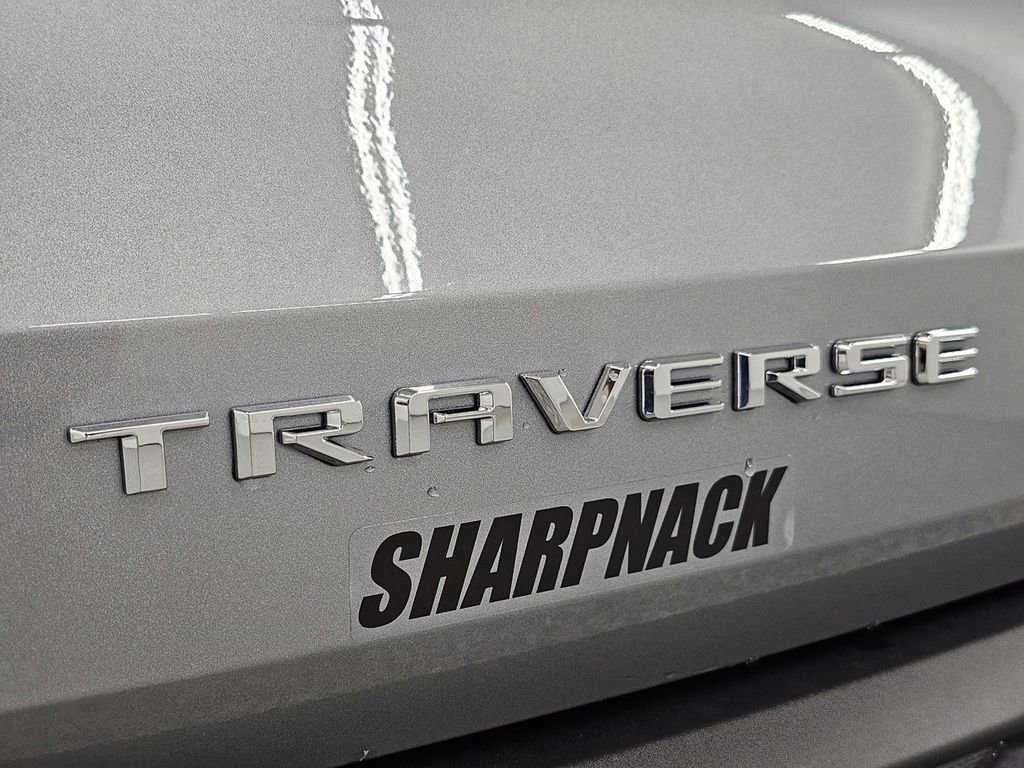 Used 2026 Chevrolet Traverse LT w/ Driver Confidence Package image 28