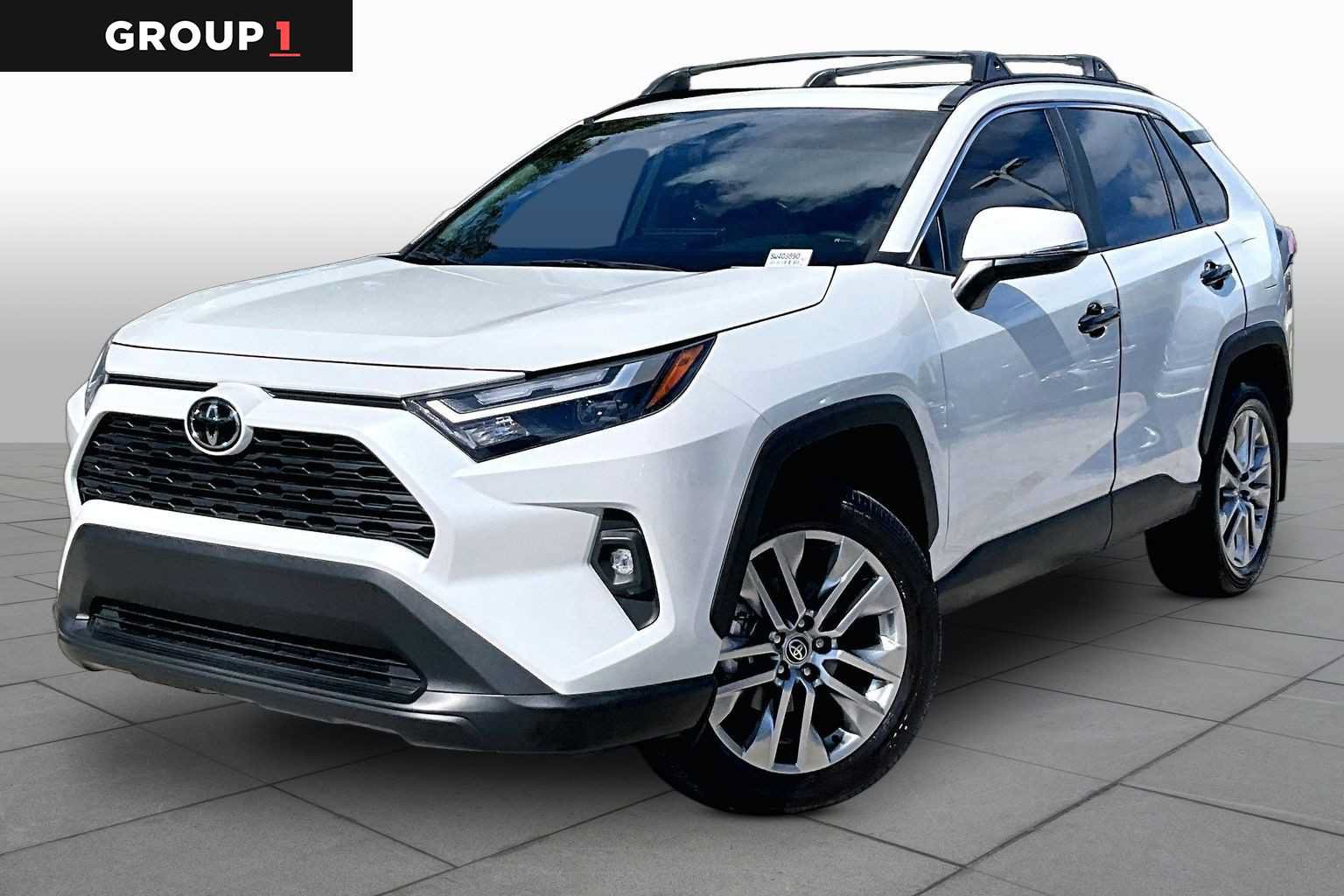 Used 2025 Toyota RAV4 XLE Premium w/ Weather Package FWD video 1