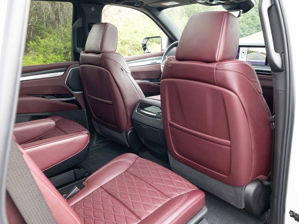 Used 2025 Cadillac Escalade Premium Luxury w/ Touring Package image 65