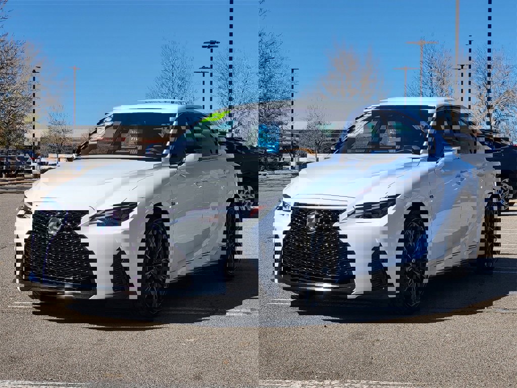 Used 2025 Lexus IS 300 F Sport image 4