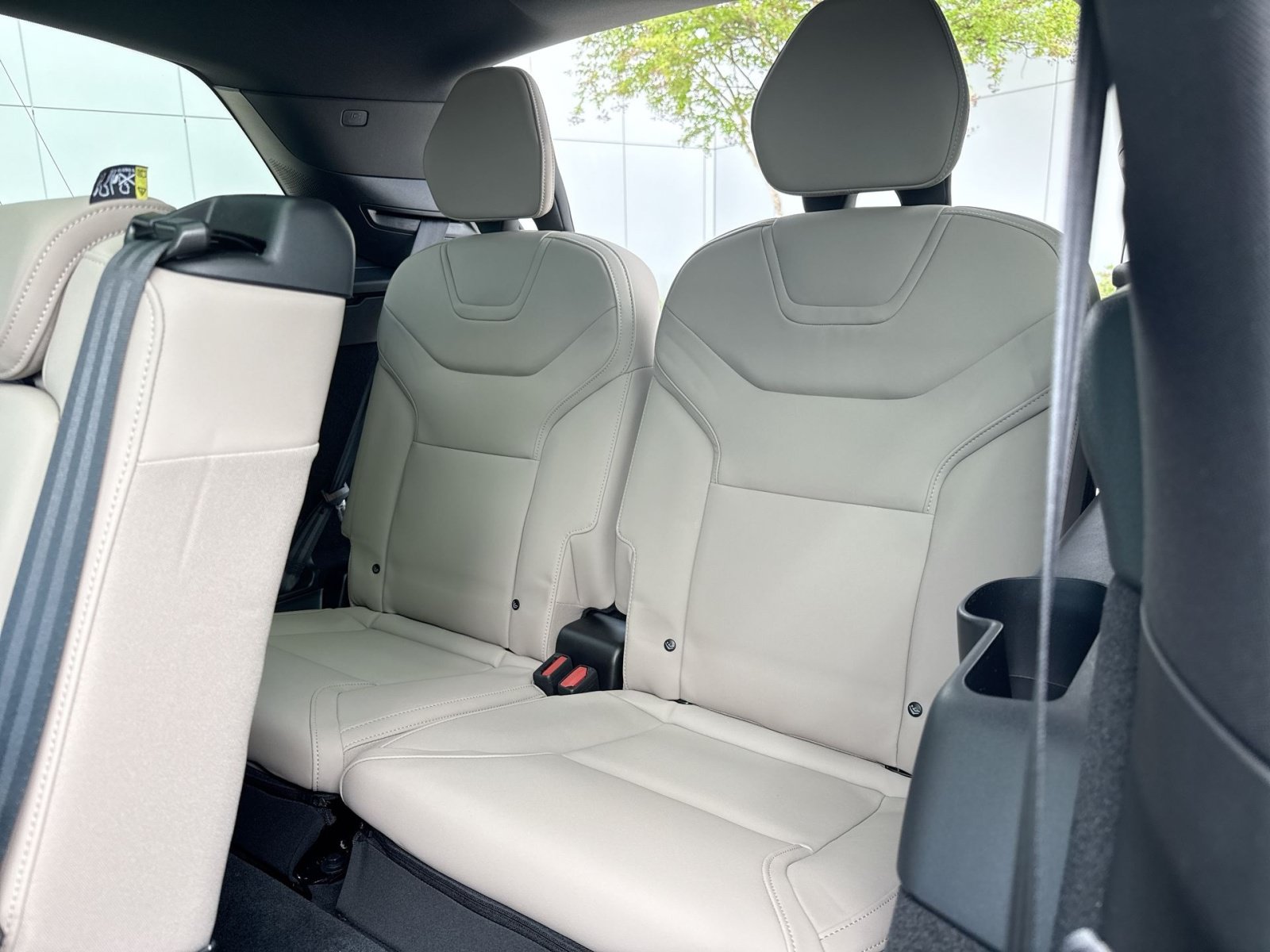 New 2026 Volvo EX90 Plus AWD/4WD image 26
