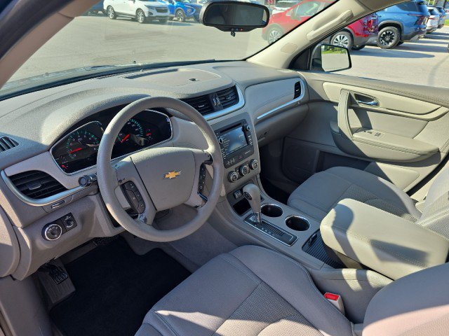Used 2013 Chevrolet Traverse LS FWD image 15