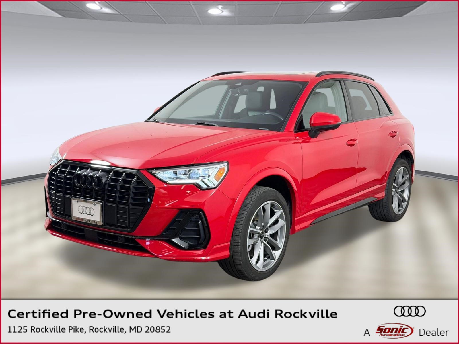 Certified 2023 Audi Q3 2.0T Premium w/ Black Optic Sport Package