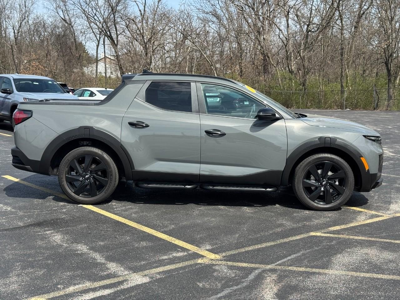 Used 2023 Hyundai Santa Cruz Night AWD/4WD image 3