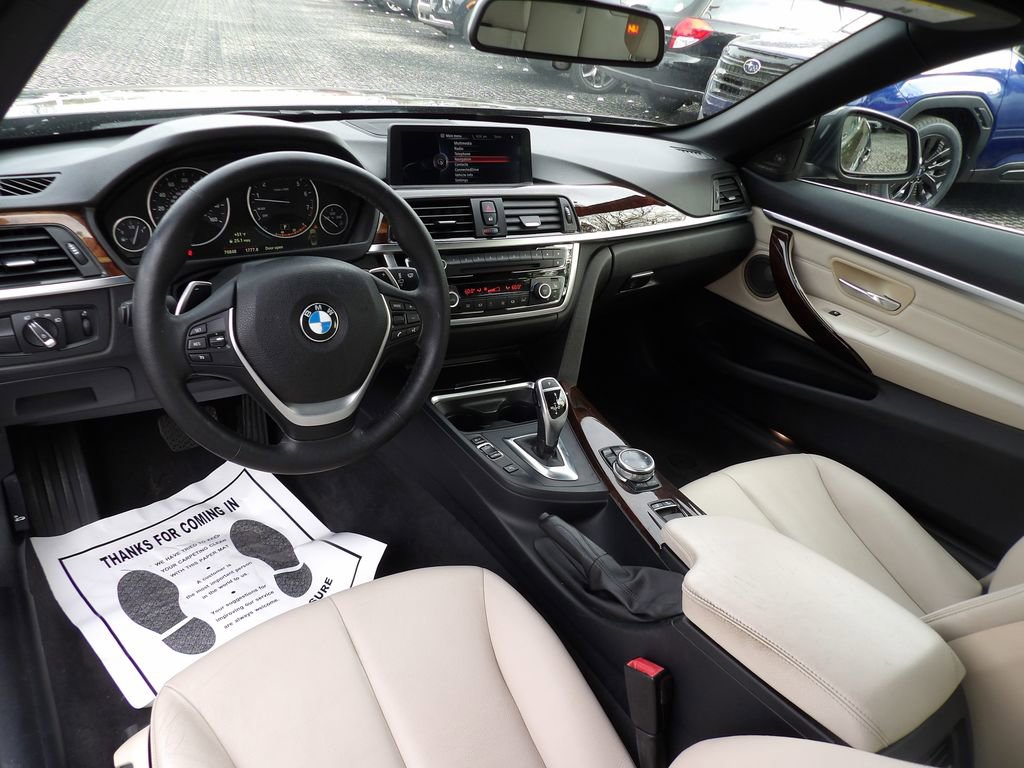 Used 2015 BMW 428i xDrive Convertible image 12
