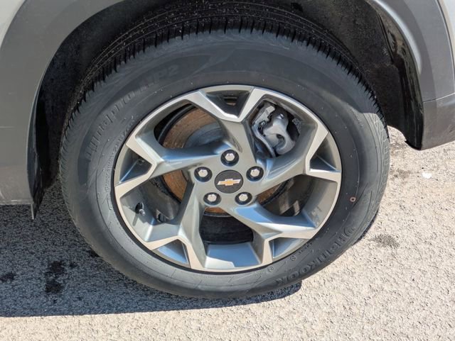 Used 2025 Chevrolet Trax LT w/ LT Convenience Package FWD image 36