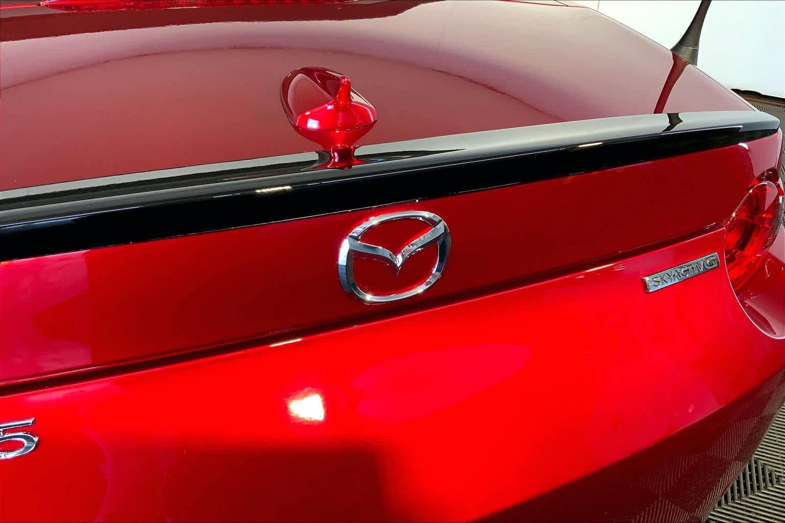 Used 2023 MAZDA MX-5 Miata Grand Touring RWD image 31