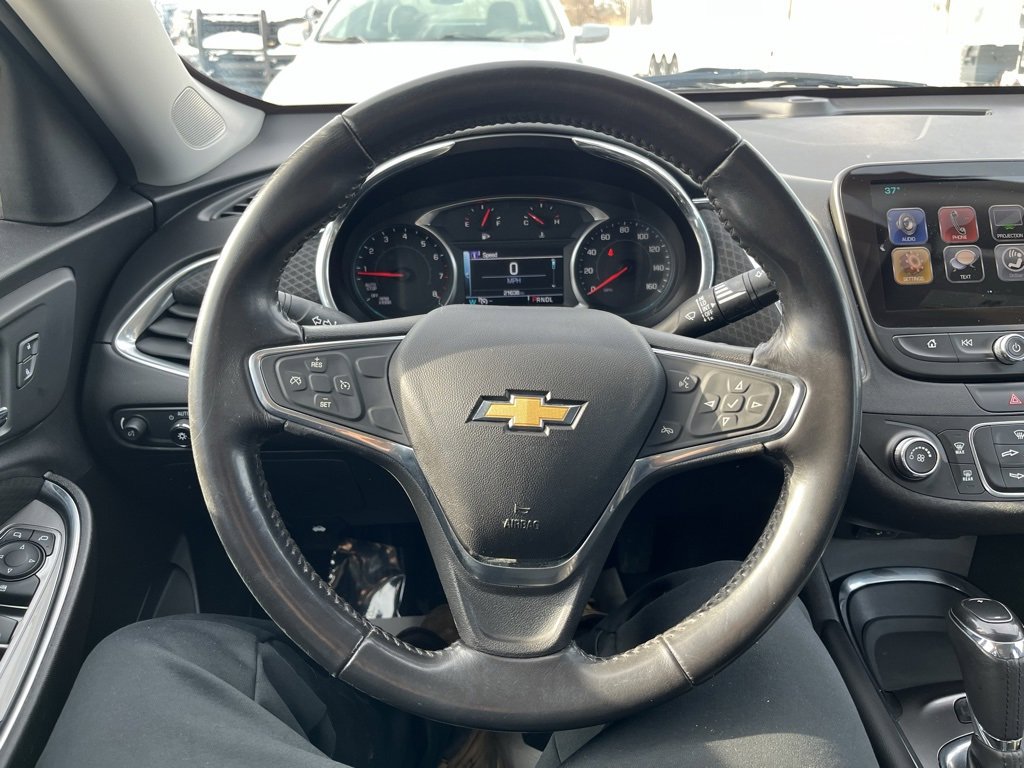 Used 2018 Chevrolet Malibu LT image 13