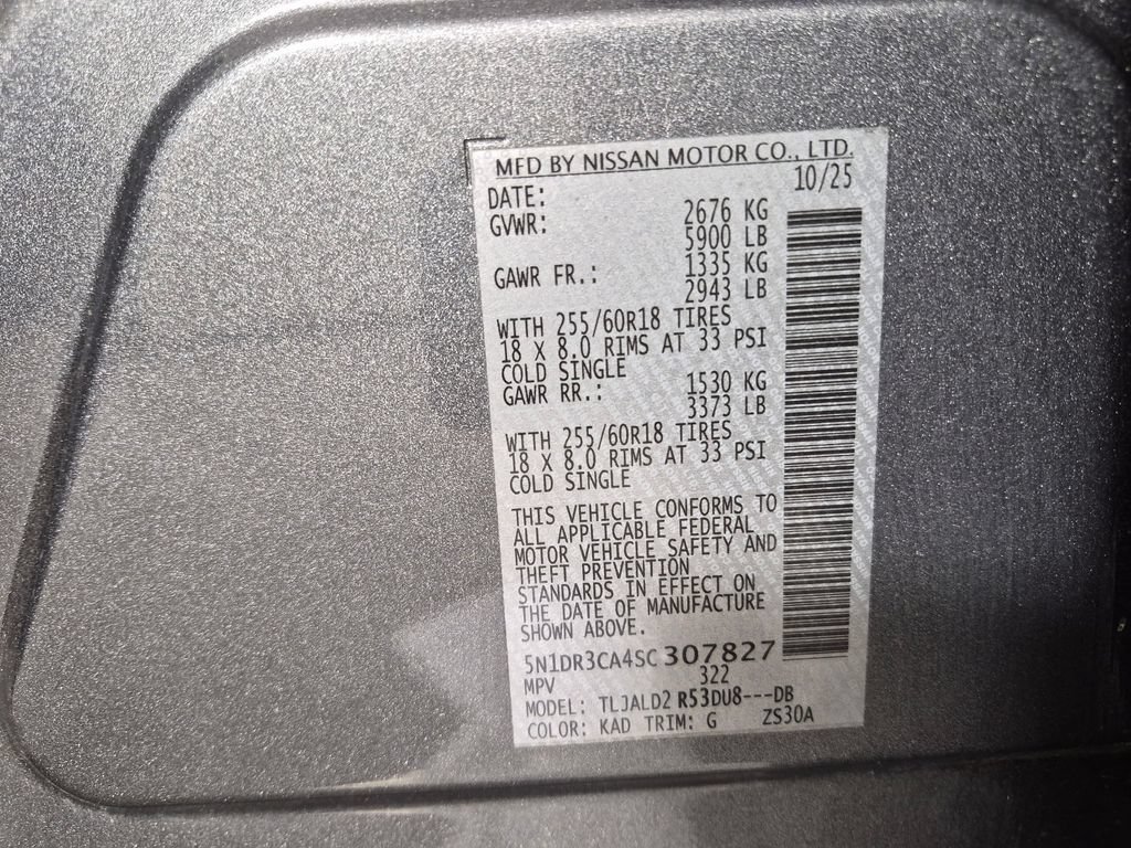 Used 2025 Nissan Pathfinder SL FWD image 33