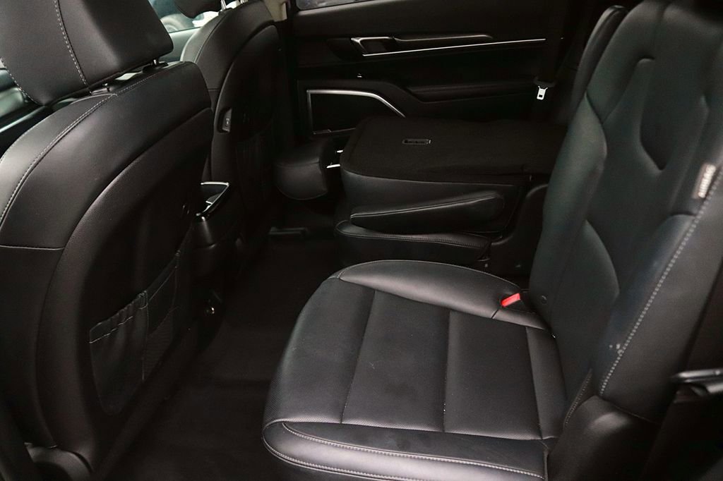 Used 2025 Kia Telluride S AWD/4WD image 14