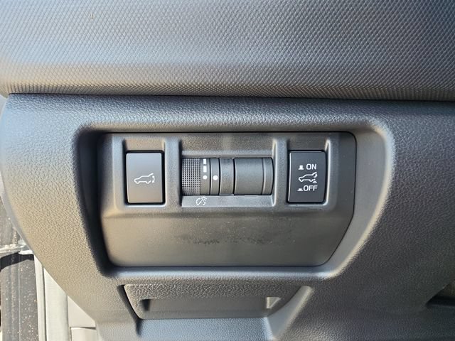 Used 2026 Subaru Forester Premium AWD/4WD image 22