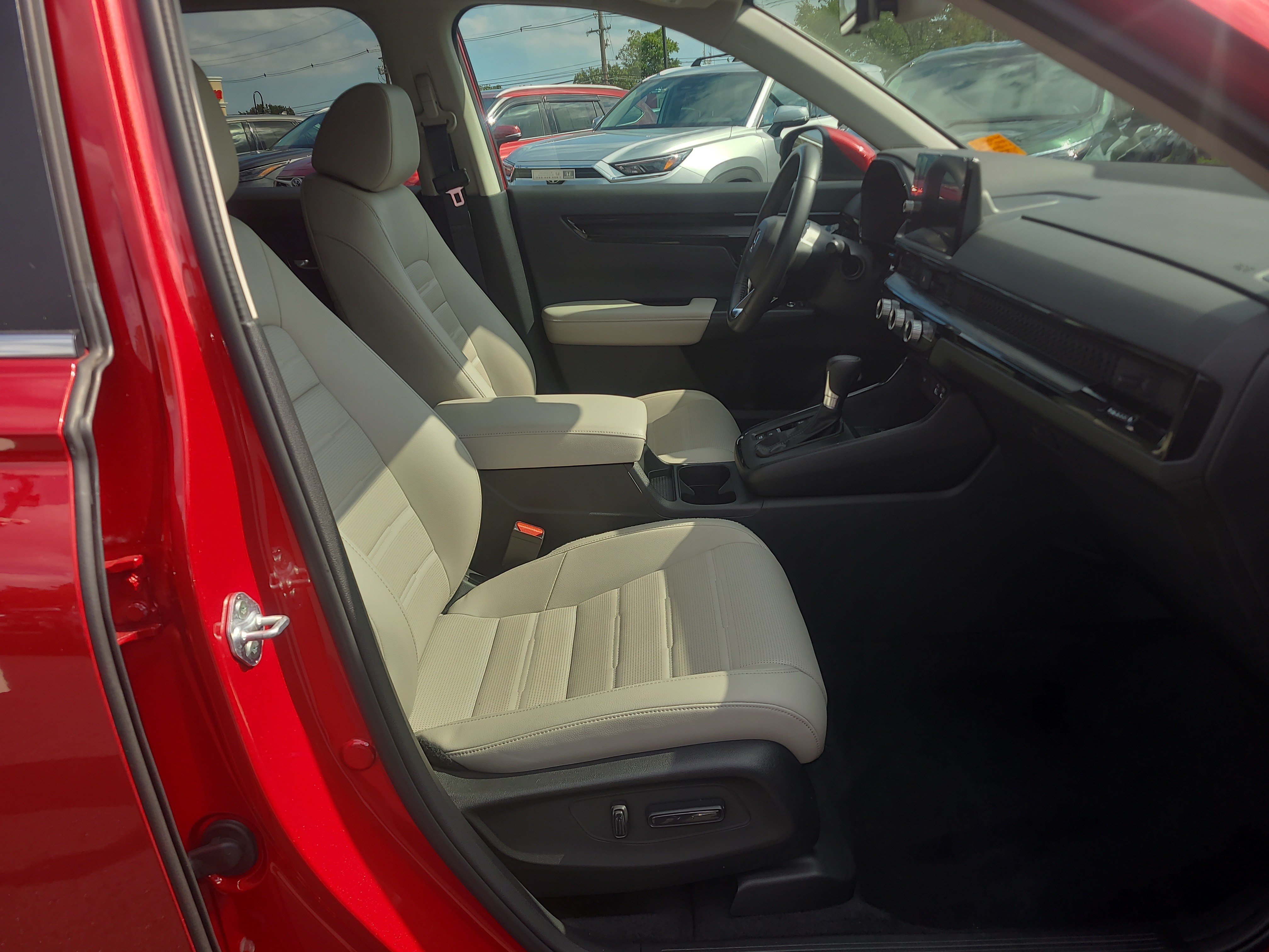 Used 2023 Honda CR-V EX-L image 17