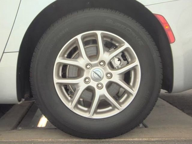 Used 2023 Chrysler Pacifica Touring-L FWD image 10