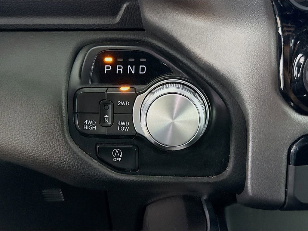 Used 2024 RAM 1500 Laramie image 18