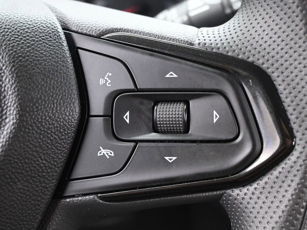 Used 2022 Chevrolet TrailBlazer LT w/ Convenience Package image 18