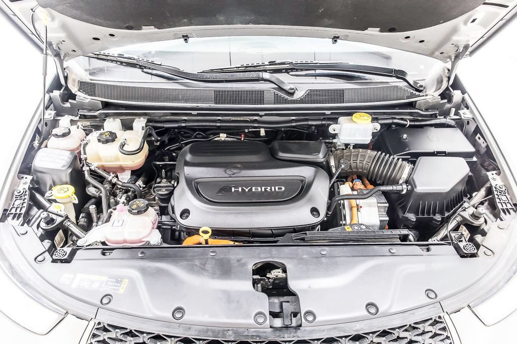 Used 2022 Chrysler Pacifica Touring-L FWD image 39