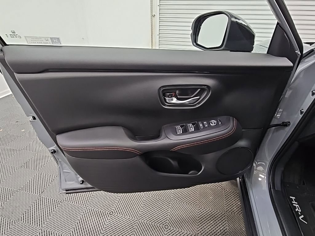 New 2026 Honda HR-V Sport image 27