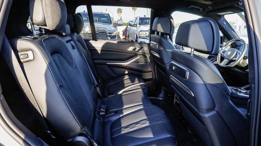 Used 2026 BMW X7 M60i AWD/4WD image 20