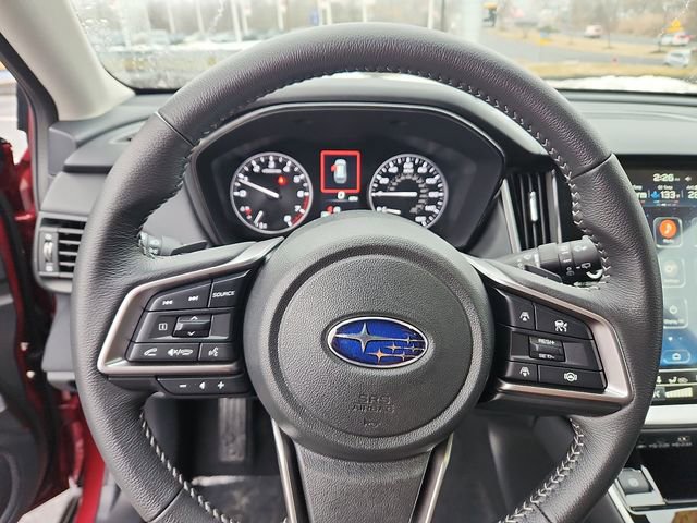Used 2025 Subaru Outback Premium AWD/4WD image 18