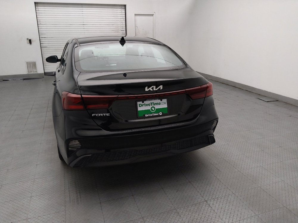 Used 2023 Kia Forte LXS FWD image 6