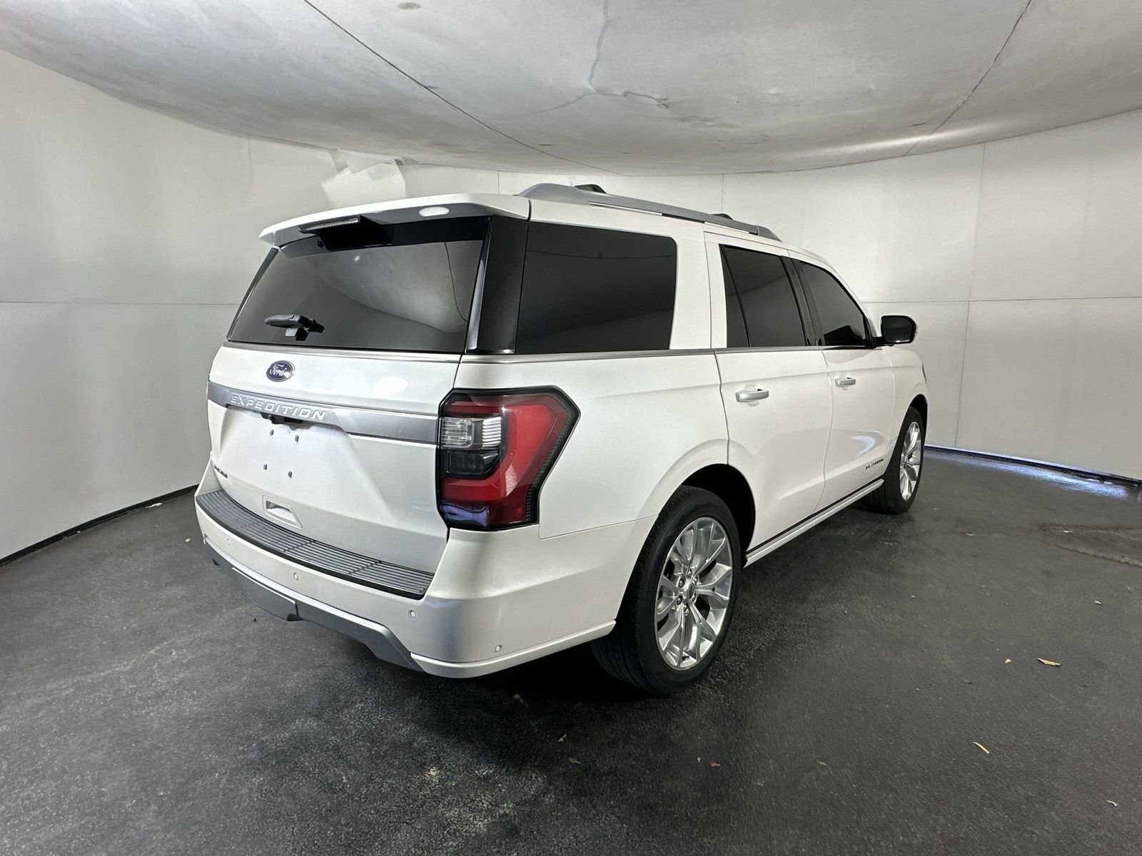 Used 2018 Ford Expedition Platinum image 8