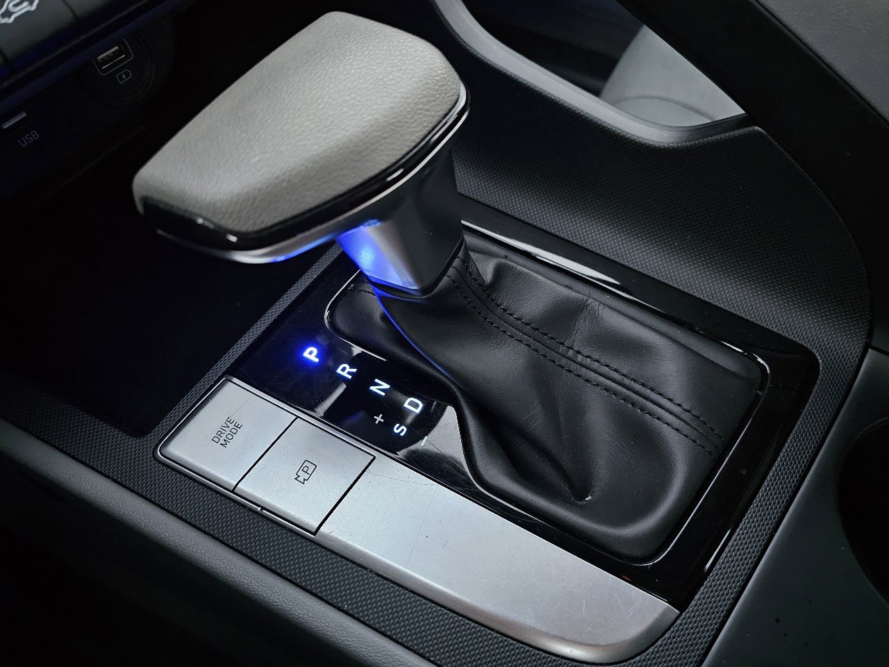 Used 2022 Hyundai Elantra SEL image 51