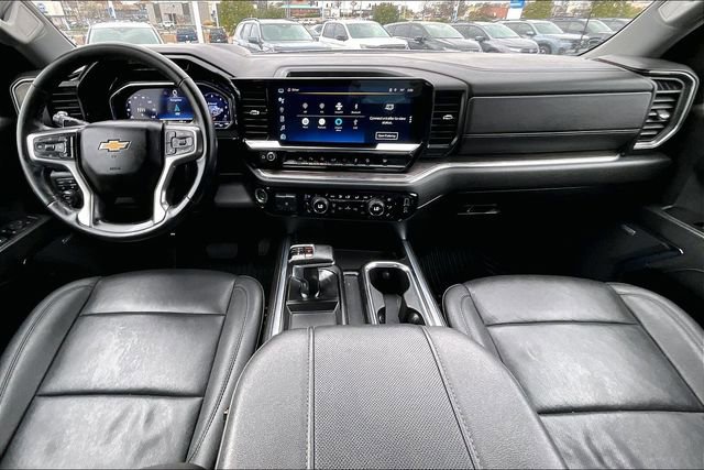 Used 2024 Chevrolet Silverado 1500 LTZ w/ Technology Package AWD/4WD image 7