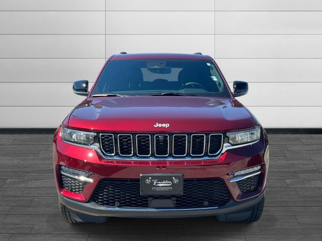 Certified 2025 Jeep Grand Cherokee Limited w/ Luxury Tech Group II RWD image 9