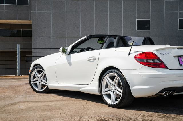Used 2009 Mercedes-Benz SLK 55 AMG image 43