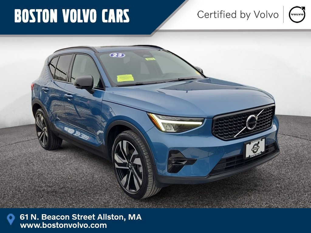 Certified 2023 Volvo XC40 B5 Plus w/ Protection Package Premier