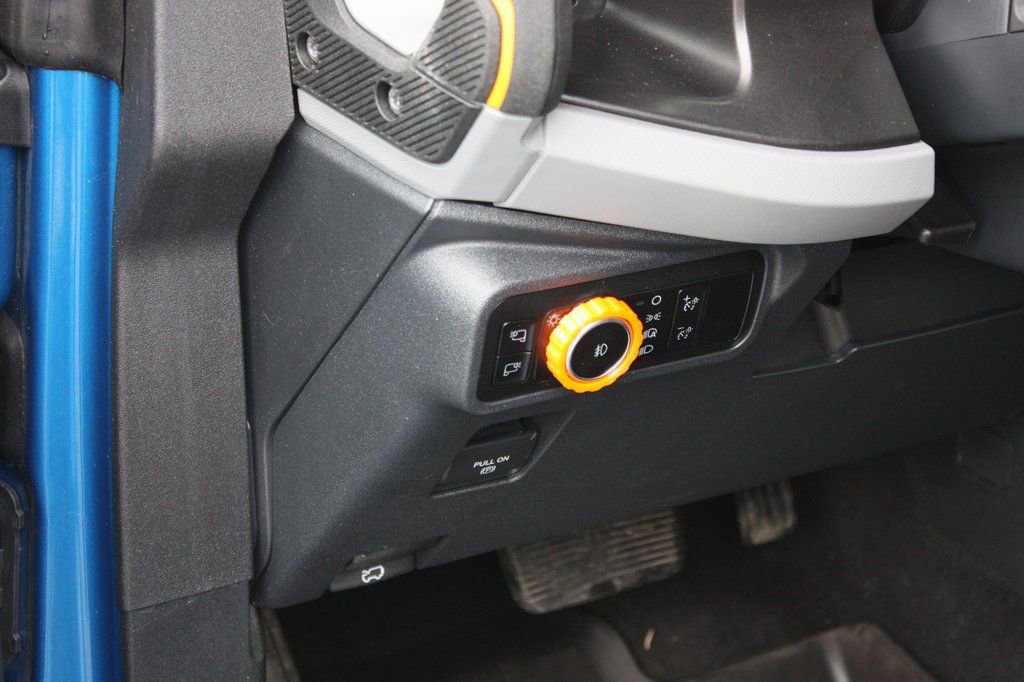 Used 2023 Ford Bronco Badlands image 12