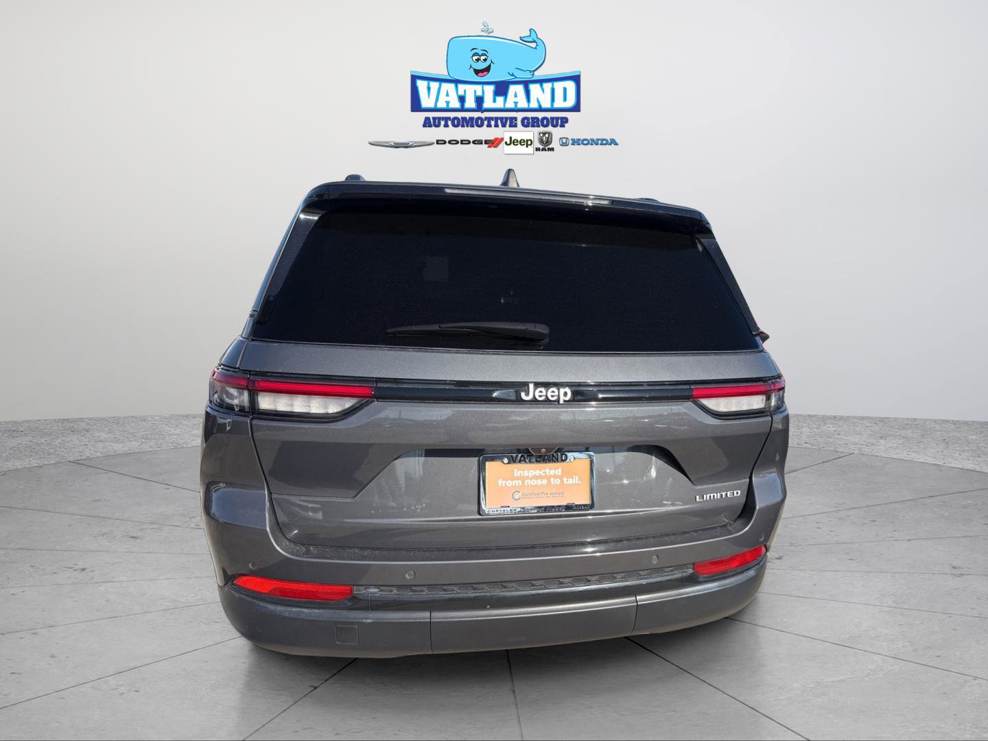 Certified 2024 Jeep Grand Cherokee Limited image 34