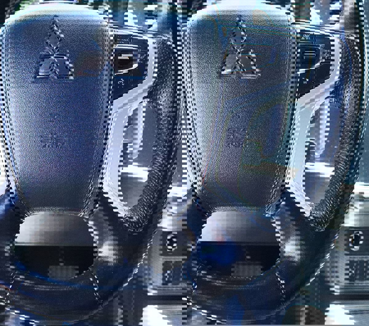 Used 2022 Mitsubishi Outlander SEL image 58